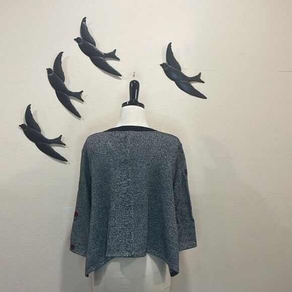 Opening Ceremony Black Embroidered Floral Sweater 3/4 Sleeve Handkerchief Hem  S - Picture 5 of 16